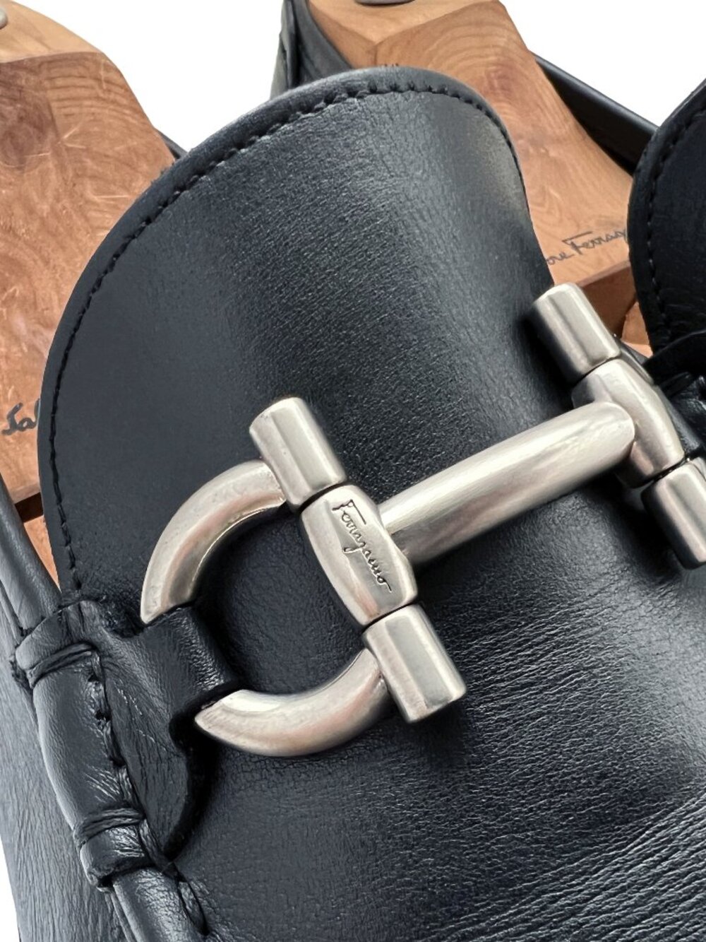 $995 Salvatore Ferragamo Mens CANCUN Black Shoes Gancini Silver Bit Loafers 10